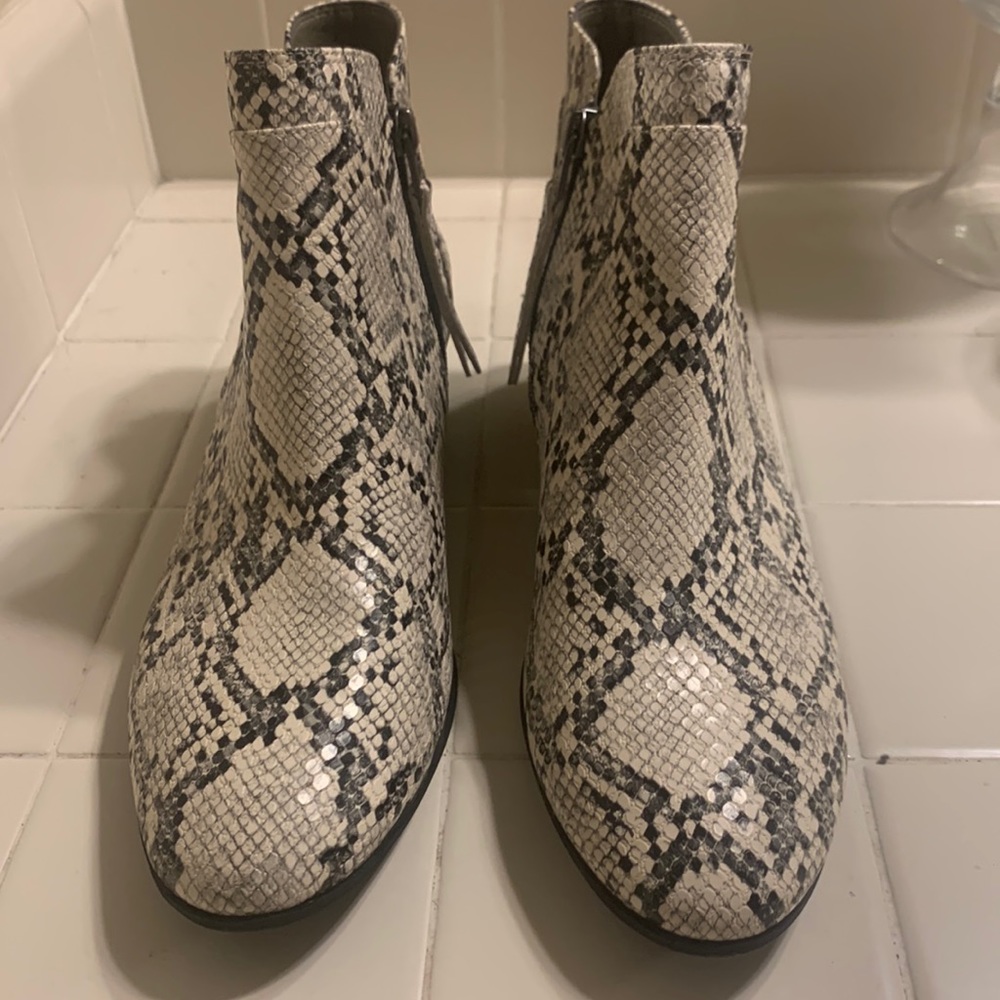 Sam Edelman Circus shorty boots